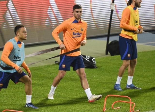 1641964497337008319.jpeg 61ddcba982a6d.r_d.1488-60.jpeg