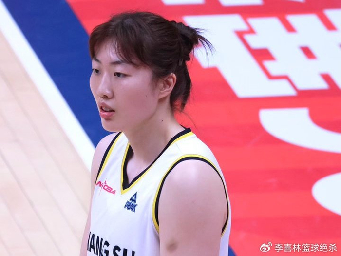 Kaiyun-轰16分+4记三分!中国女篮24岁1米86王牌真稳:未来闯荡WNBA?|江苏|江苏女篮|广东女篮|小前锋|三分球_新浪新闻